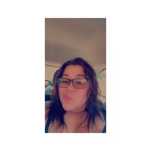 Meet your Posher, Eliana